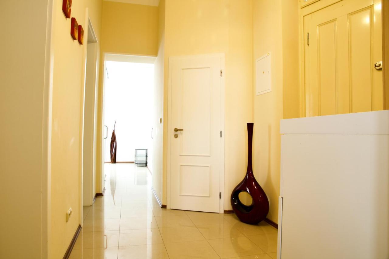 Ubytovani 1204 Na Ulici Krale Jiriho Apartment การ์โลวีวารี ภายนอก รูปภาพ